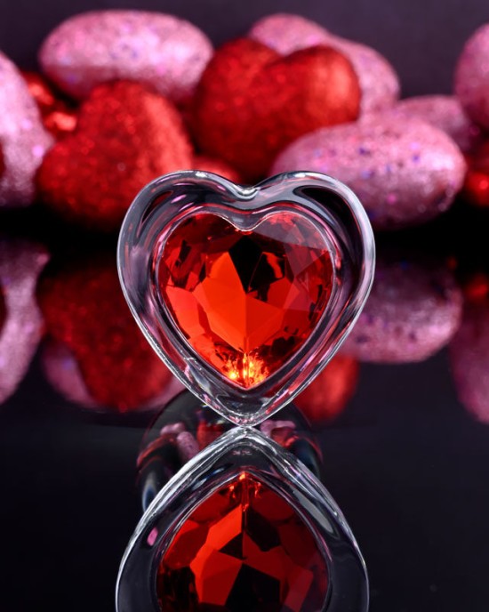 Adam & Eve Red Heart Gem Medium Glass Butt Plug - Clear