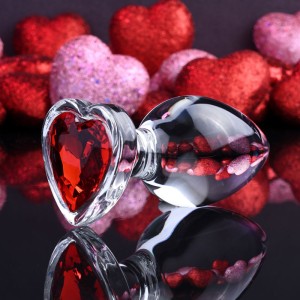 Adam & Eve Red Heart Gem Large Glass Butt Plug - Clear