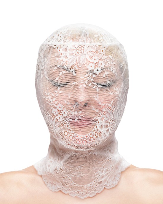 Fetish & Fashion - Lace Hood - White